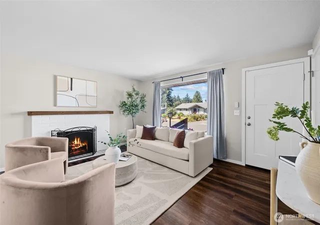 Photo 4 of Single family home for sale at 22912 105th Avenue SE, Kent, WA 98031 | MLS# NWM2565216 | Listing updated on 2026-10-01