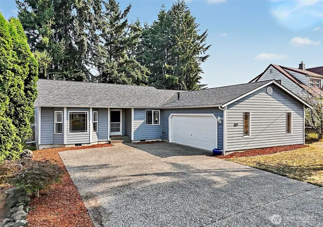 Photo 1 of Single family home for sale at 2112 Thurston Ave Ne, Olympia, WA 98506 | MLS# NWM2565241 | Listing updated on 2026-09-23