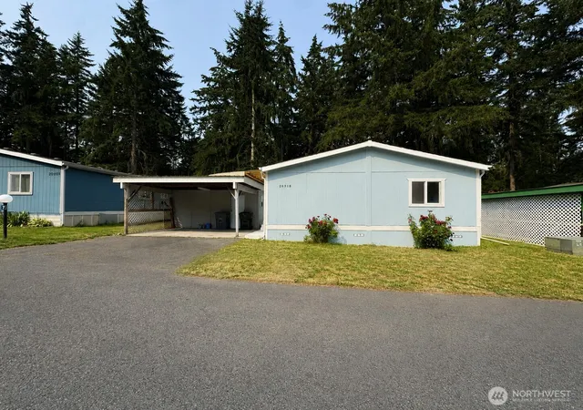 Photo 3 of Manufactured home for sale at 20518 135th Avenue E #7, Graham, WA 98338 | MLS# NWM2565294 | Listing updated on 2026-09-23