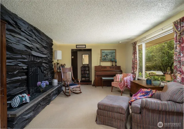 Photo 3 of Sale Pending at 24201 42nd Avenue E, Spanaway, WA 98387 | MLS# NWM2565322 | Listing updated on 2026-09-25