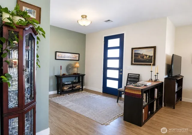 Photo 4 of Condo for sale at 523 Evergreen Farm Way, Sequim, WA 98382 | MLS# NWM2565344 | Listing updated on 2026-09-23