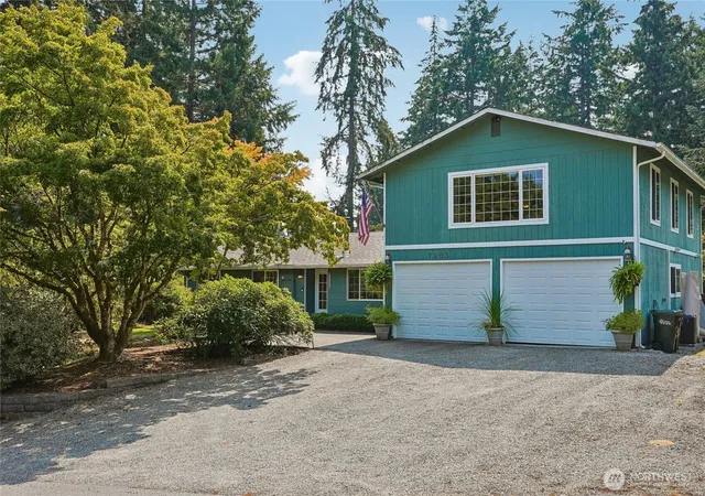 Photo 1 of Contingent at 7203 35th Street Nw, Gig Harbor, WA 98335 | MLS# NWM2565485 | Listing updated on 2026-09-23