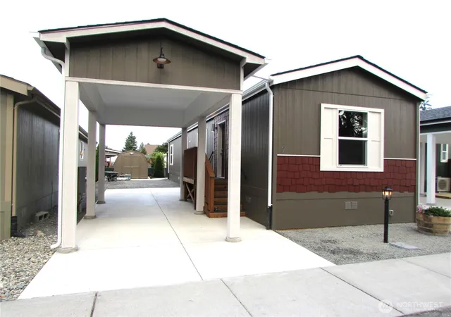 Photo 1 of Manufactured home for sale at 4424 84th Street Ne #7, Marysville, WA 98270 | MLS# NWM2565537 | Listing updated on 2026-09-23