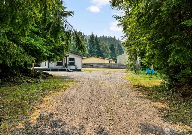 Photo 3 of Sale Pending at 22114 S South Dr, Granite Falls, WA 98252 | MLS# NWM2565624 | Listing updated on 2026-09-25
