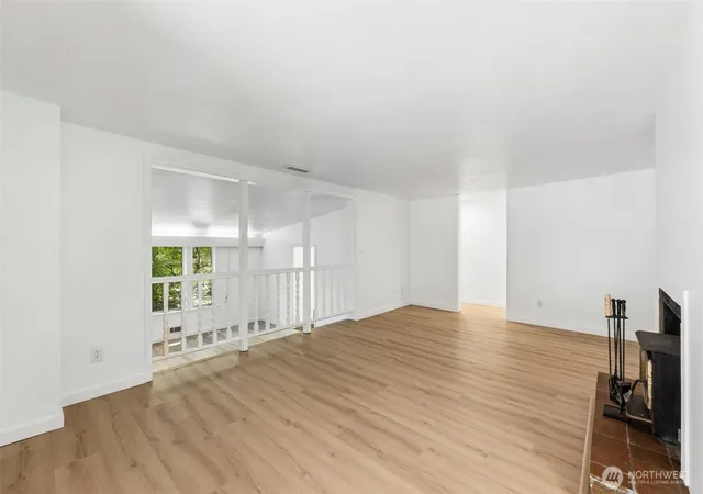 Photo 4 of Single family home for sale at 7629 236th Street SW, Edmonds, WA 98026 | MLS# NWM2565672 | Listing updated on 2026-10-02