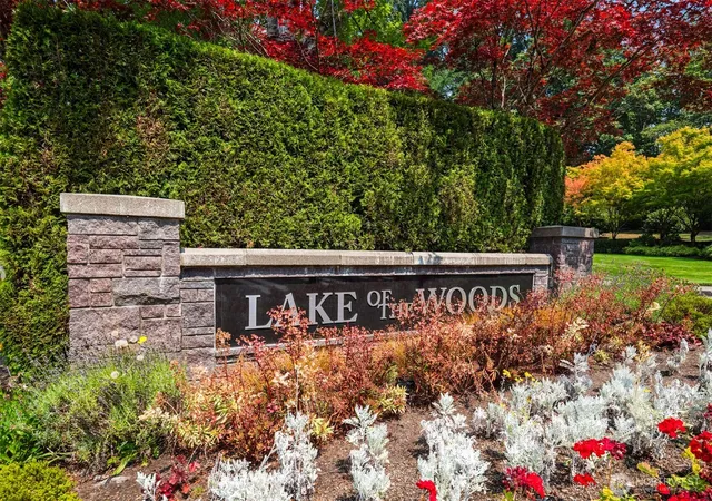 Photo 2 of Single family home for sale at 22007 Ne 140th Way, Woodinville, WA 98077 | MLS# NWM2565739 | Listing updated on 2026-09-29