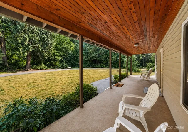 Photo 3 of Single family home for sale at 17432 Issaquah Hobart Rd SE, Issaquah, WA 98027 | MLS# NWM2565760 | Listing updated on 2026-09-23