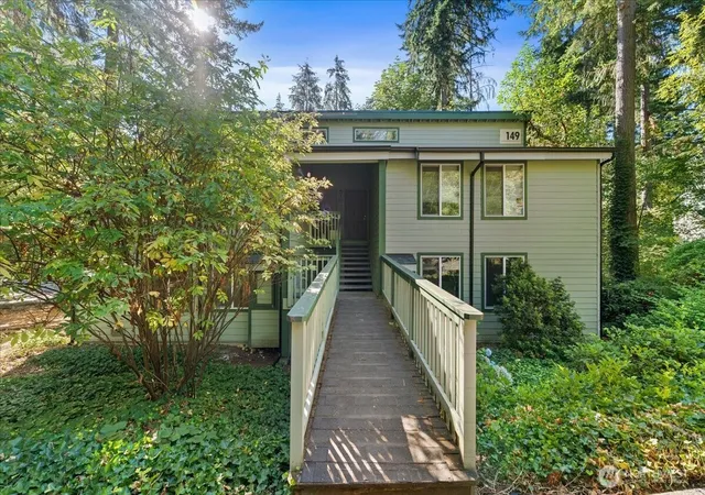 Photo 1 of Sale Pending at 149 S 329th Place #A5, Federal Way, WA 98003 | MLS# NWM2565782 | Listing updated on 2026-10-01