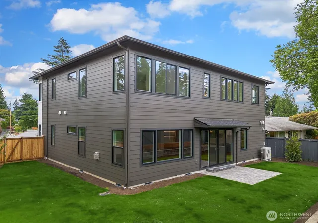 Photo 3 of Single family home for sale at 1255 169th Avenue NE, Bellevue, WA 98008 | MLS# NWM2565907 | Listing updated on 2026-09-30