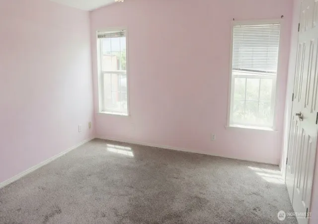 Photo 4 of Manufactured home for sale at 2011 E 95th Street, Tacoma, WA 98445 | MLS# NWM2565944 | Listing updated on 2026-09-23