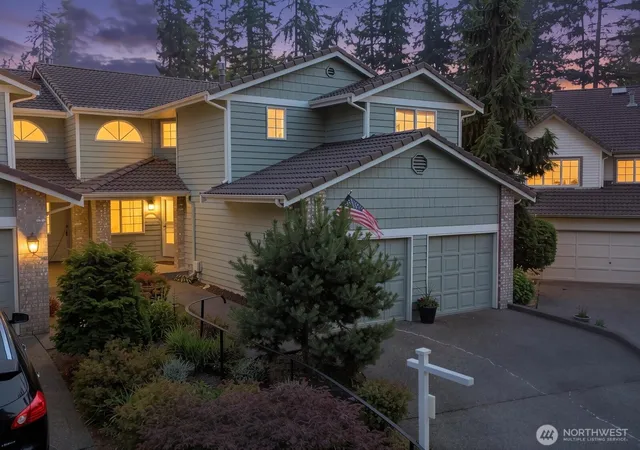 Photo 2 of Townhouse for sale at 2000 Village Green Dr #3, Mill Creek, WA 98012 | MLS# NWM2566020 | Listing updated on 2026-09-29
