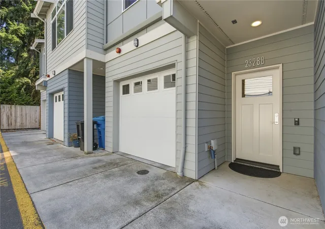 Photo 2 of Townhouse for sale at 2328 North 185th #B, Shoreline, WA 98133 | MLS# NWM2566197 | Listing updated on 2026-09-15