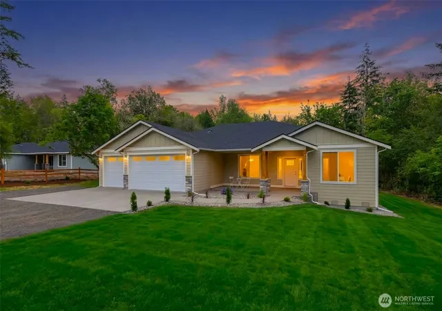 Photo 1 of Contingent at 14811 62nd Avenue Nw, Gig Harbor, WA 98332 | MLS# NWM2566212 | Listing updated on 2026-10-03