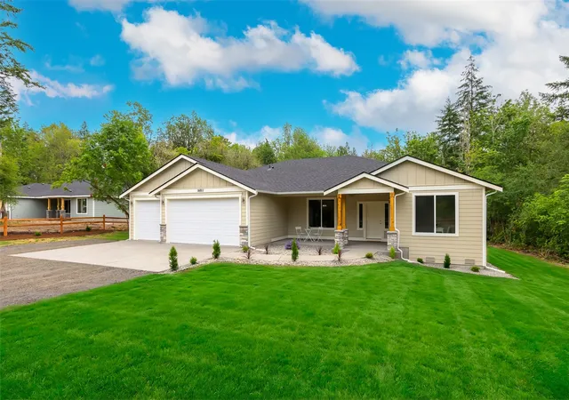 Photo 4 of Single family home for sale at 14811 62nd Avenue NW, Gig Harbor, WA 98332 | MLS# NWM2566212 | Listing updated on 2026-10-03