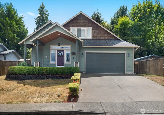 Photo 1 of Single family home for sale at 313 Grandview Ave, Shelton, WA 98584 | MLS# NWM2566332 | Listing updated on 2026-09-23