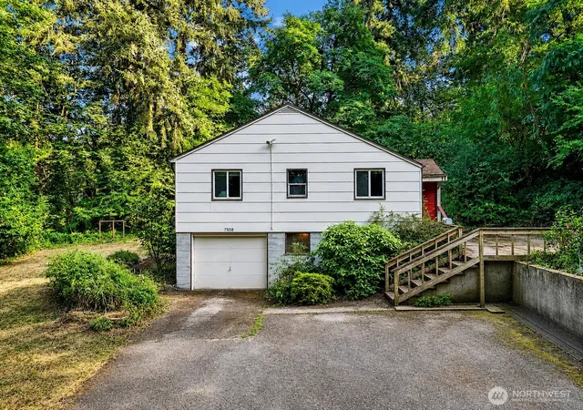 Photo 2 of Single family home for sale at 7508 Woodland Ave E, Puyallup, WA 98371 | MLS# NWM2566501 | Listing updated on 2026-10-01