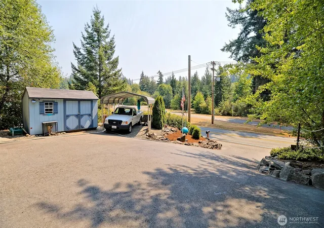 Photo 4 of Single family home for sale at 3780 NE N Shore Rd, Belfair, WA 98528 | MLS# NWM2566583 | Listing updated on 2026-09-23