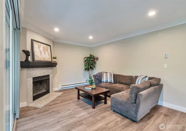 Photo 3 of Condo for sale at 4183 W Lake Sammamish Pkwy SE #B104, Bellevue, WA 98008 | MLS# NWM2566761 | Listing updated on 2026-09-23