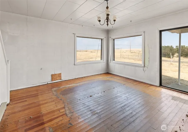 Photo 3 of Single family home for sale at 11993 Stone Rd N, Harrington, WA 99134 | MLS# NWM2566800 | Listing updated on 2026-09-23