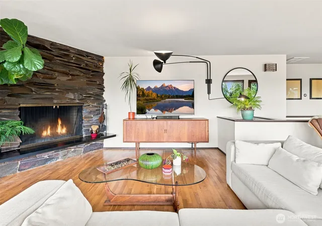 Photo 3 of Sale Pending at 7615 S 115th Street, Seattle, WA 98178 | MLS# NWM2566857 | Listing updated on 2026-09-25
