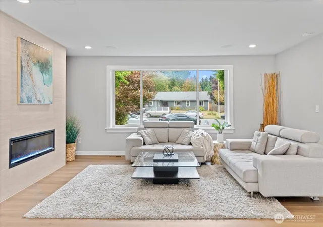Photo 4 of Single family home for sale at 14737 112th Avenue NE, Kirkland, WA 98034 | MLS# NWM2567007 | Listing updated on 2026-09-17