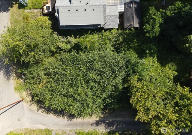 Photo 4 of Land for sale at 929 Duffy St, Aberdeen, WA 98520 | MLS# NWM2567034 | Listing updated on 2026-09-23