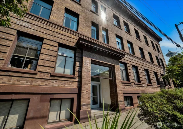 Photo 1 of Condo for sale at 22 John St #5, Seattle, WA 98109 | MLS# NWM2567039 | Listing updated on 2026-09-23