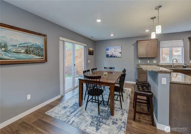 Photo 4 of Single family home for sale at 10010 Eagle Crk Rd, Leavenworth, WA 98826 | MLS# NWM2567116 | Listing updated on 2026-09-23