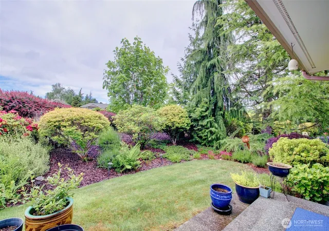 Photo 4 of Condo for sale at 1501 Alpine View Pl #A-2, Mount Vernon, WA 98274 | MLS# NWM2567193 | Listing updated on 2026-09-23