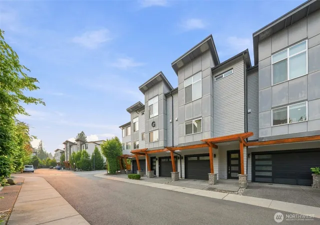 Photo 3 of Townhouse for sale at 19225 Damson Rd #G3, Lynnwood, WA 98036 | MLS# NWM2567208 | Listing updated on 2026-10-01