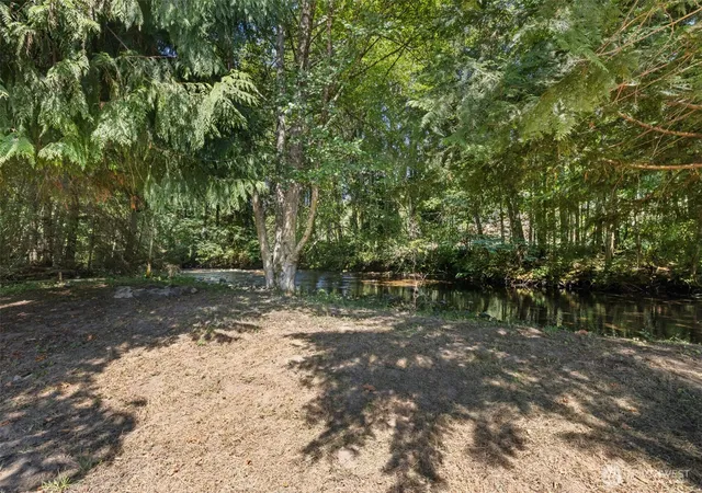 Photo 3 of Manufactured home for sale at 693 S Alder Ln, Port Angeles, WA 98362 | MLS# NWM2567257 | Listing updated on 2026-09-23