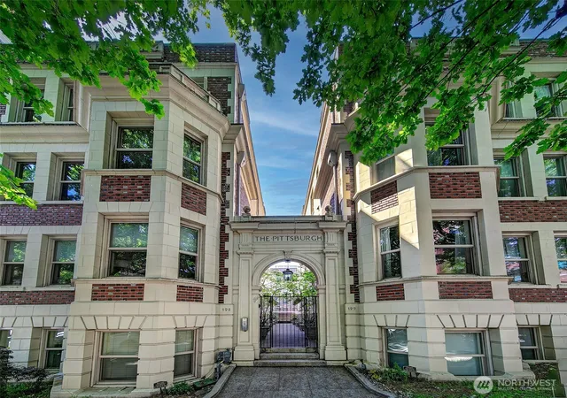 Photo 2 of Condo for sale at 125 Warren Ave N #J, Seattle, WA 98109 | MLS# NWM2567282 | Listing updated on 2026-09-23