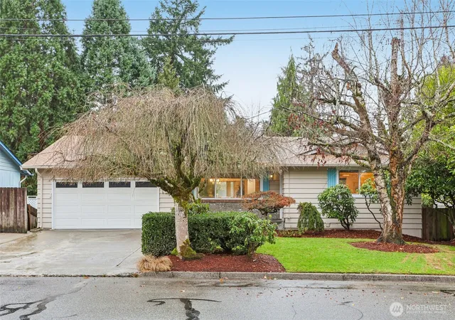 Photo 2 of Single family home for sale at 5733 155th Avenue Ne, Redmond, WA 98052 | MLS# NWM2567315 | Listing updated on 2026-10-01