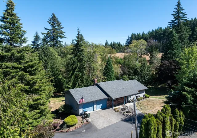Photo 2 of Single family home for sale at 237 Frogner Rd, Chehalis, WA 98532 | MLS# NWM2567451 | Listing updated on 2026-09-23
