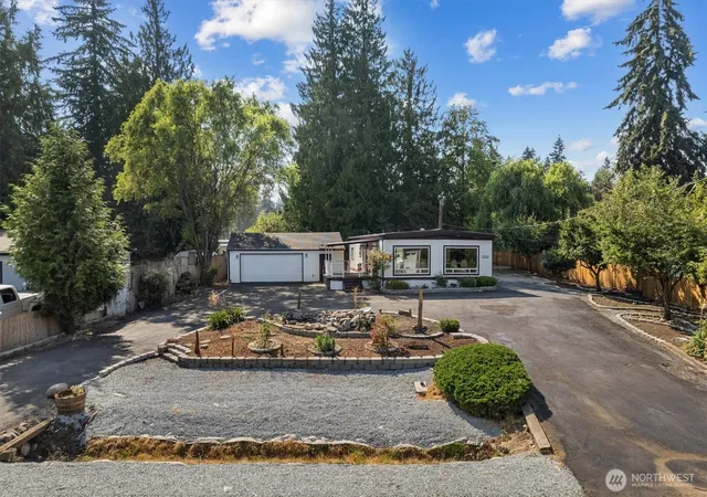 Photo 4 of Manufactured home for sale at 13816 51st Avenue E, Tacoma, WA 98446 | MLS# NWM2567456 | Listing updated on 2026-09-23