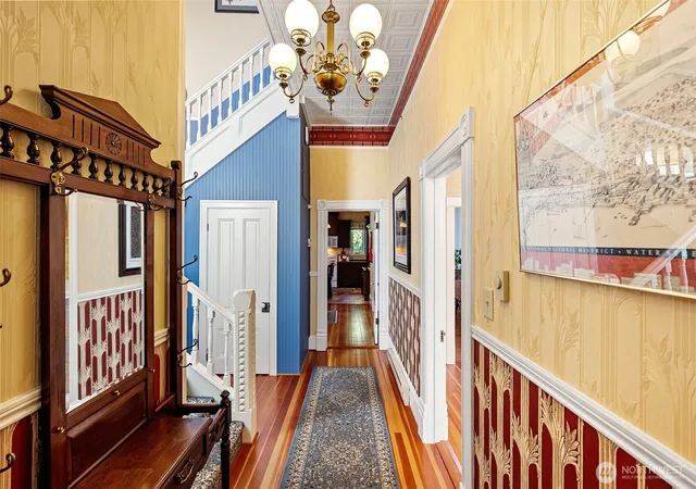Photo 4 of Single family home for sale at 530 Adams St, Port Townsend, WA 98368 | MLS# NWM2567471 | Listing updated on 2026-09-28
