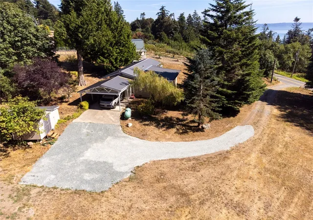 Photo 2 of Single family home for sale at 4965 S Camano Dr, Camano Island, WA 98282 | MLS# NWM2567507 | Listing updated on 2026-09-22