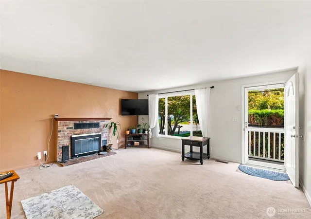 Photo 3 of Single family home for sale at 1815 Curtis Ct Se, Lacey, WA 98503 | MLS# NWM2567536 | Listing updated on 2026-09-23