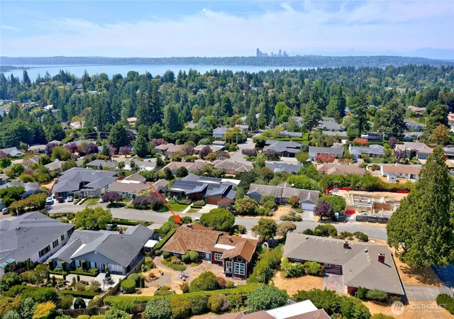 Photo 3 of Sale Pending at 1012 Evergreen Dr, Bellevue, WA 98004 | MLS# NWM2567559 | Listing updated on 2026-09-11