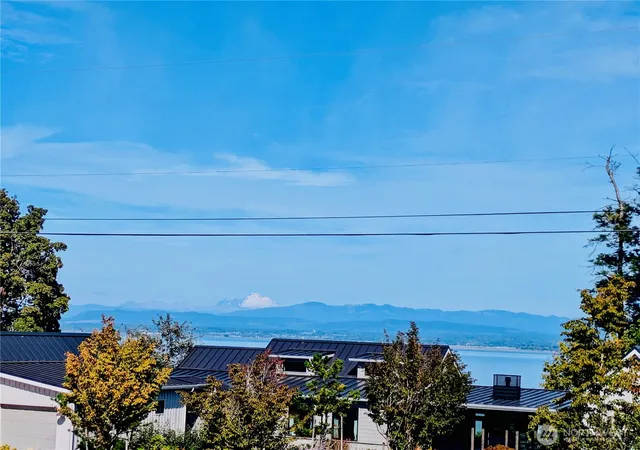 Photo 2 of Single family home for sale at 1890 Cascade View Dr, Camano Island, WA 98282 | MLS# NWM2567722 | Listing updated on 2026-09-29