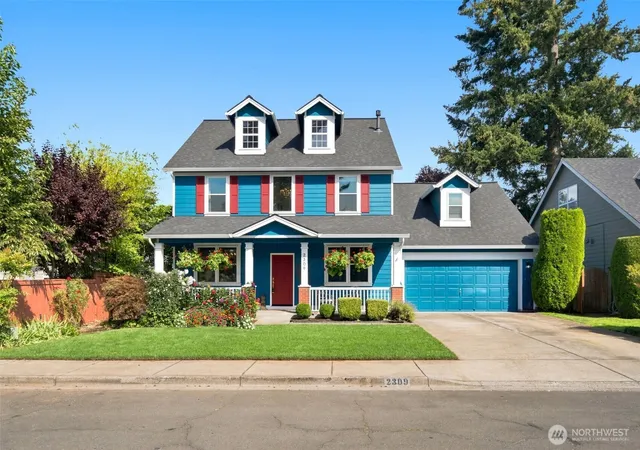 Single family home for sale at 2309 SE 187th Avenue, Vancouver, WA 98683 | MLS# NWM2567796