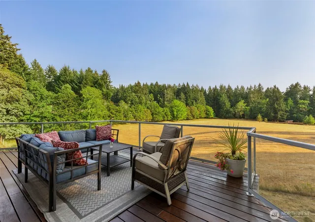 Photo 2 of Single family home for sale at 888 Leschi Way, Fox Island, WA 98333 | MLS# NWM2567823 | Listing updated on 2026-09-23