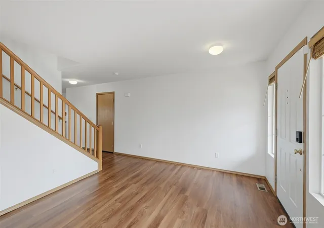 Photo 3 of Single family home for sale at 2101 SE 2nd Place, Renton, WA 98056 | MLS# NWM2567944 | Listing updated on 2026-10-02