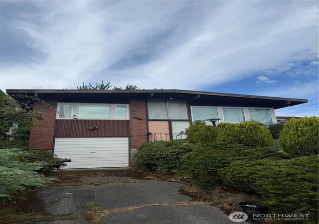 Photo 1 of Single family home for sale at 2311 21st Avenue S, Seattle, WA 98144 | MLS# NWM2567982 | Listing updated on 2026-09-23