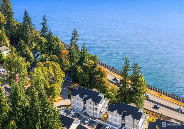 Photo 2 of Condo for sale at 2251 Highview Ln W #C302, Bremerton, WA 98312 | MLS# NWM2568011 | Listing updated on 2026-09-29