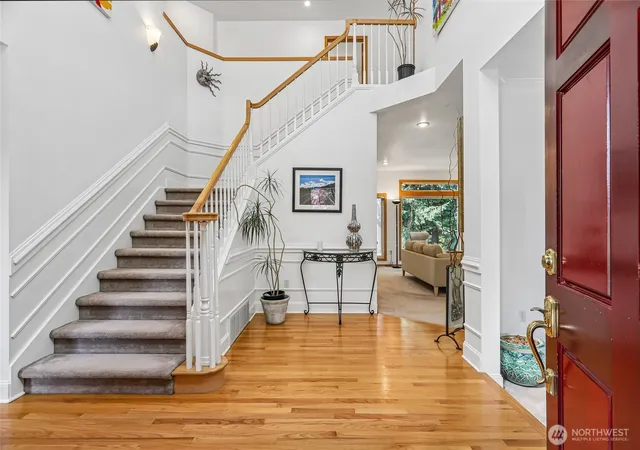 Photo 4 of Single family home for sale at 2331 Olympia Ave NE, Renton, WA 98056 | MLS# NWM2568032 | Listing updated on 2026-10-02