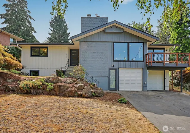 Photo 1 of Single family home for sale at 7017 Ne 155th Place, Kenmore, WA 98028 | MLS# NWM2568117 | Listing updated on 2026-09-29