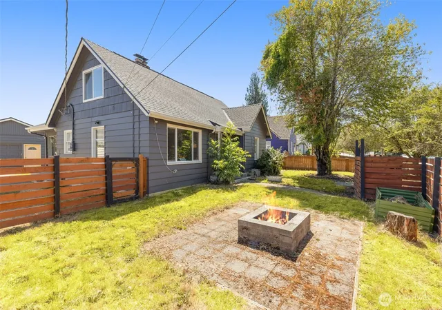 Photo 1 of Sale Pending at 11214 Cornell Ave S, Seattle, WA 98178 | MLS# NWM2568477 | Listing updated on 2026-09-15
