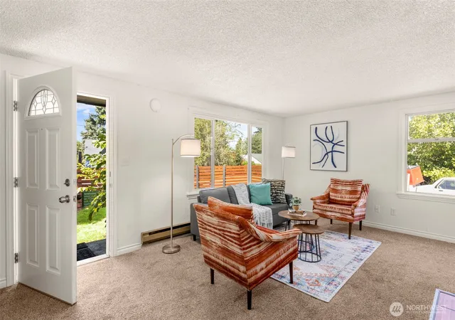 Photo 4 of Sale Pending at 11214 Cornell Ave S, Seattle, WA 98178 | MLS# NWM2568477 | Listing updated on 2026-09-15