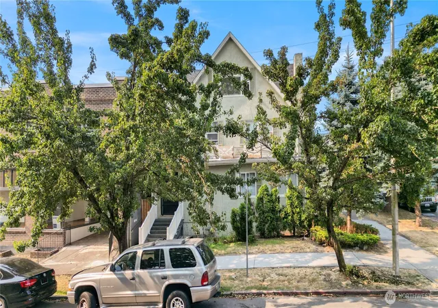 Photo 3 of Multi family home for sale at 222 N I St, Tacoma, WA 98403 | MLS# NWM2568515 | Listing updated on 2026-09-23